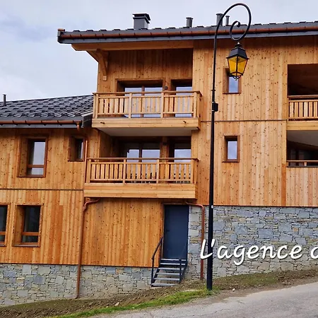 Cosy 2 Pieces A Plagne Montalbert, Proche Pistes Et Commerces, Avec Garage Et Wifi La Plagne