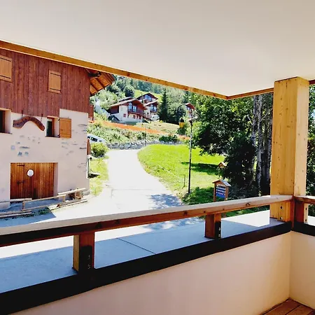 아파트 Cosy 2 Pieces A Plagne Montalbert, Proche Pistes Et Commerces, Avec Garage Et Wifi - Fr-1-755-19