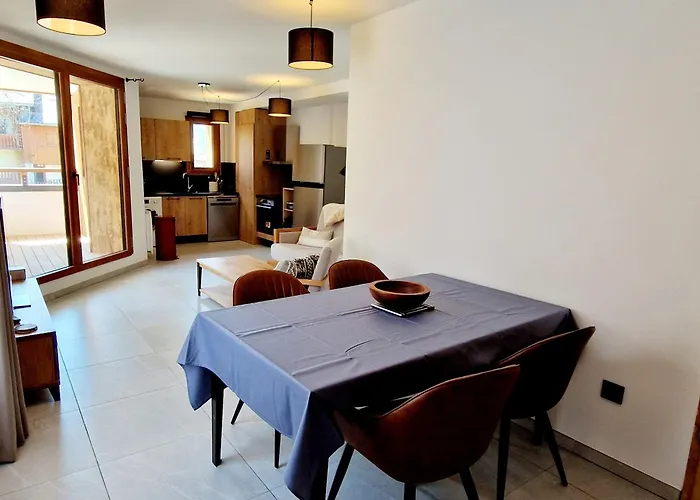 Cosy 2 Pièces à Plagne Montalbert, Proche Pistes Et Commerces, Avec Garage Et Wifi - Fr-1-755-19 La Plagne